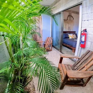 Katalox Jungle Lofts By Simply Comfort Centre Rooftop Patio & Pool Apartment